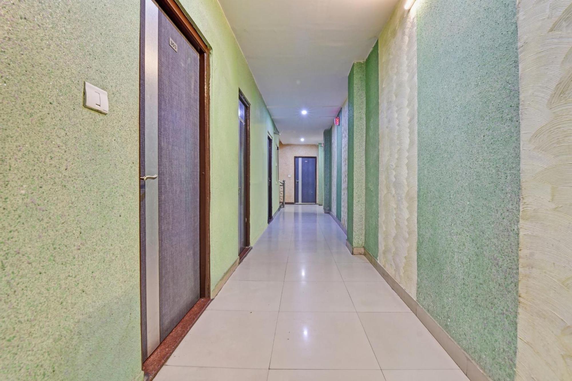 Collection O Royal Plaza Hotell Pushkar Exteriör bild
