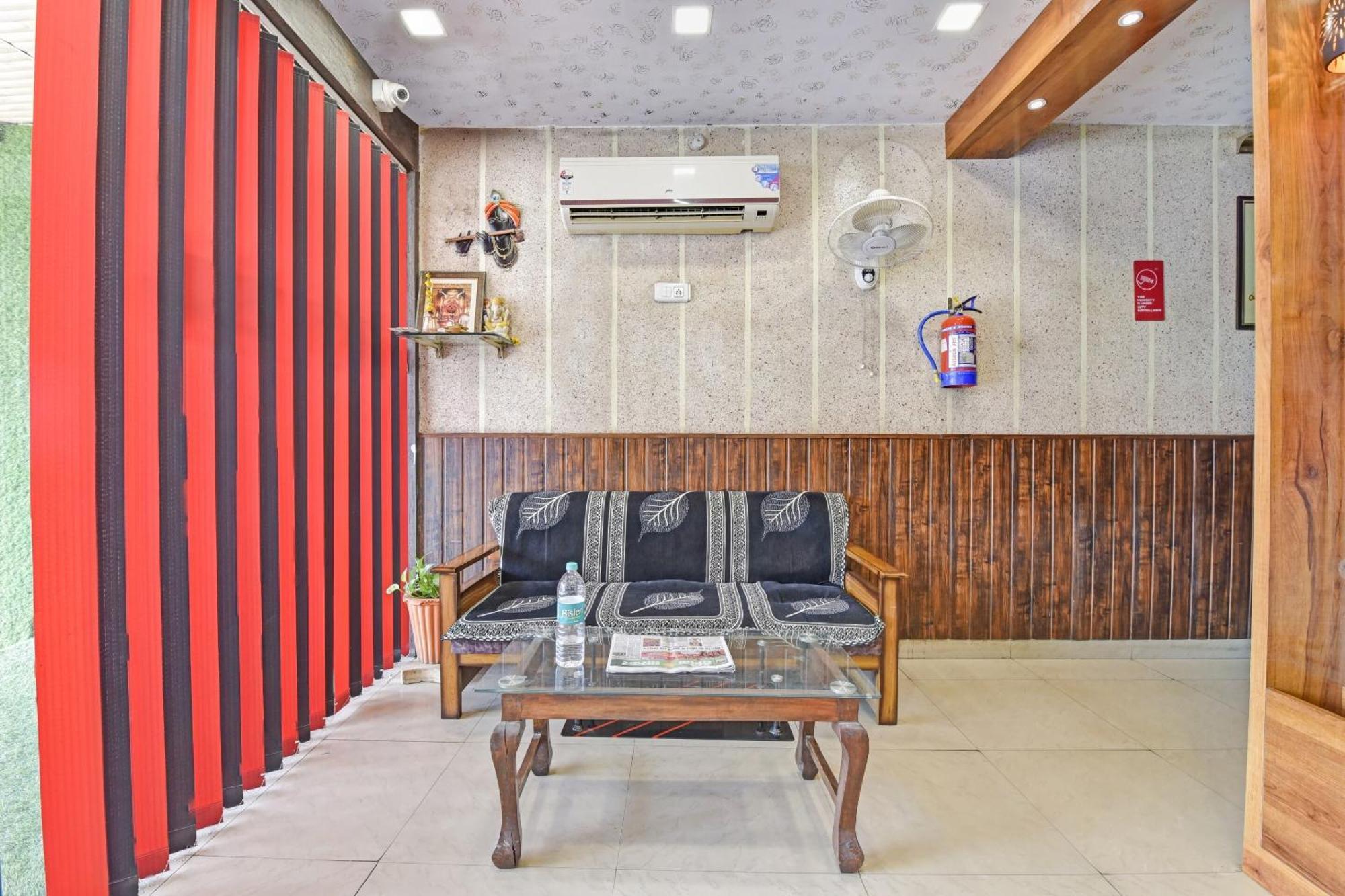 Collection O Royal Plaza Hotell Pushkar Exteriör bild
